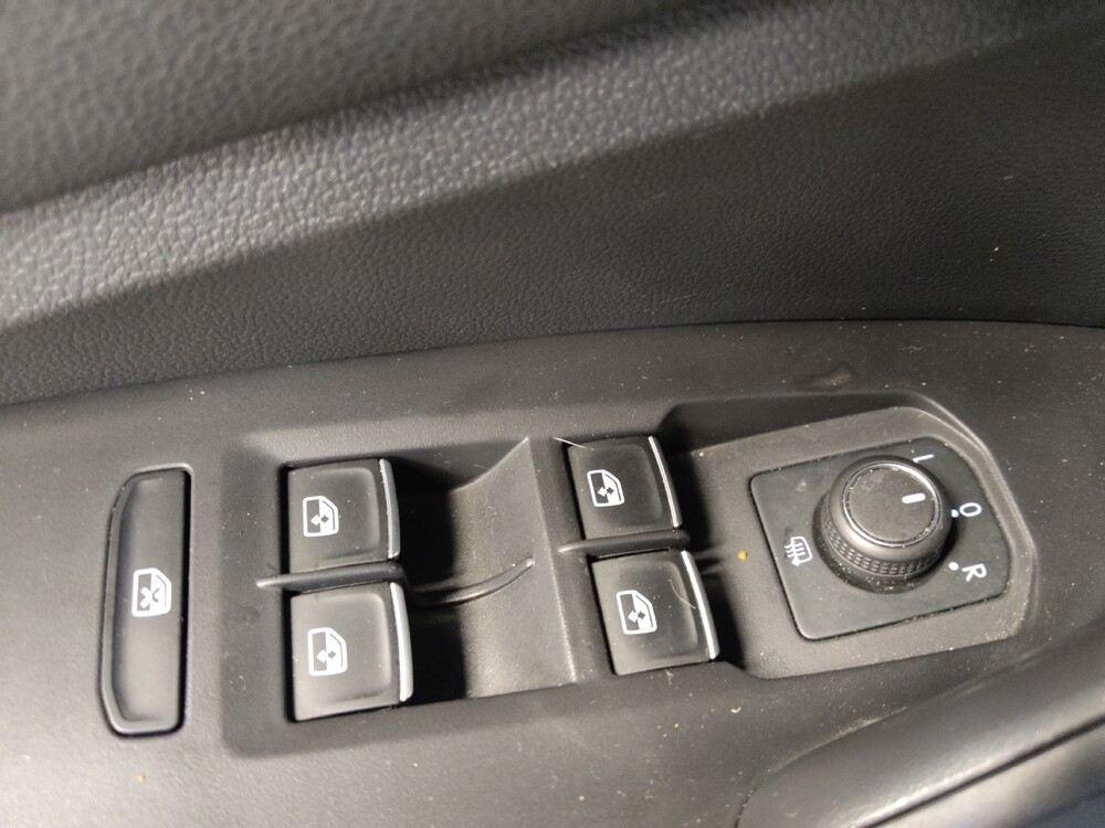 2021 Volkswagen Jetta in Charleston, SC 29414 - 18132626 27