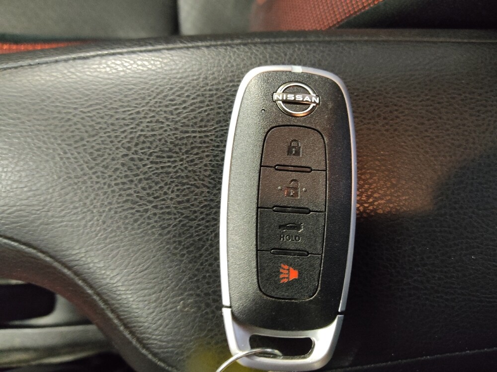 2024 Nissan Versa in Tampa, FL 33612 - 18132635 32