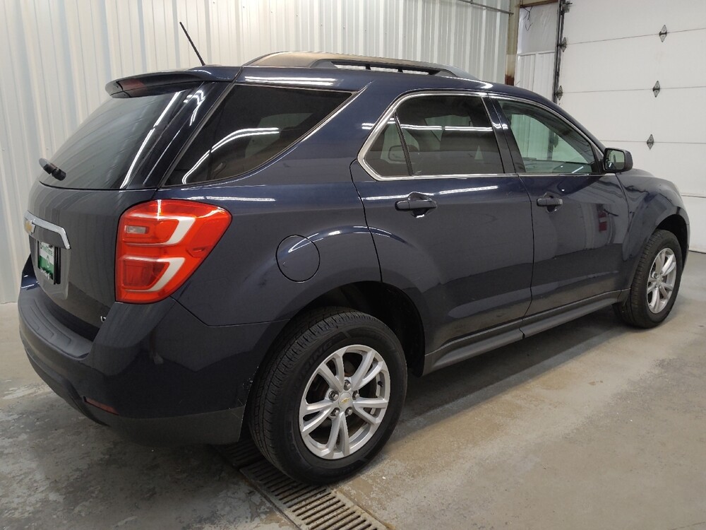 2017 Chevrolet Equinox in Fairfield, OH 45014 - 18132638 10