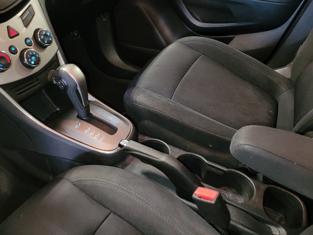 2016 Chevrolet Trax in Orlando, FL 32808 - 18132646 26