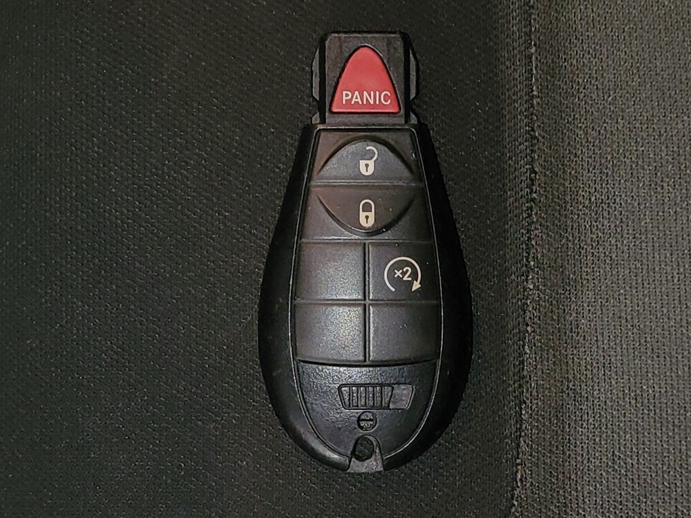 2019 Jeep Cherokee in Ocala, FL 34471 - 18132657 32