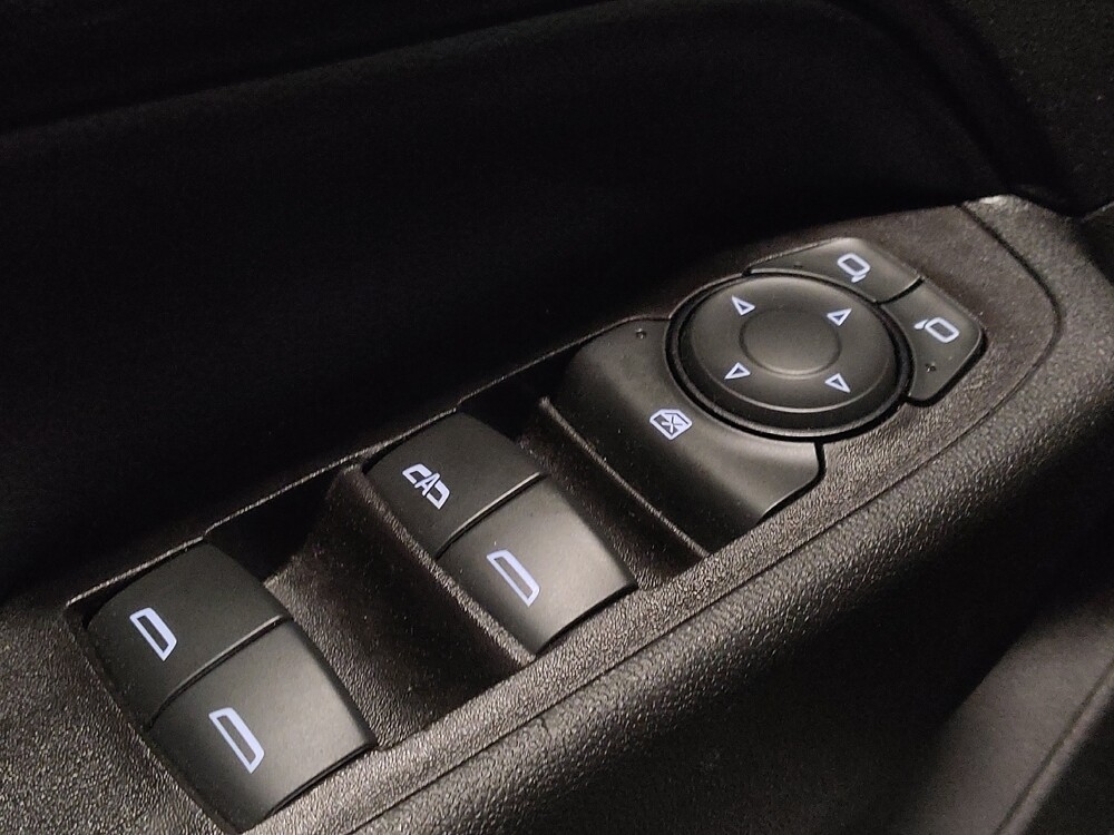 2021 Chevrolet Equinox in Pensacola, FL 32505 - 18132658 27