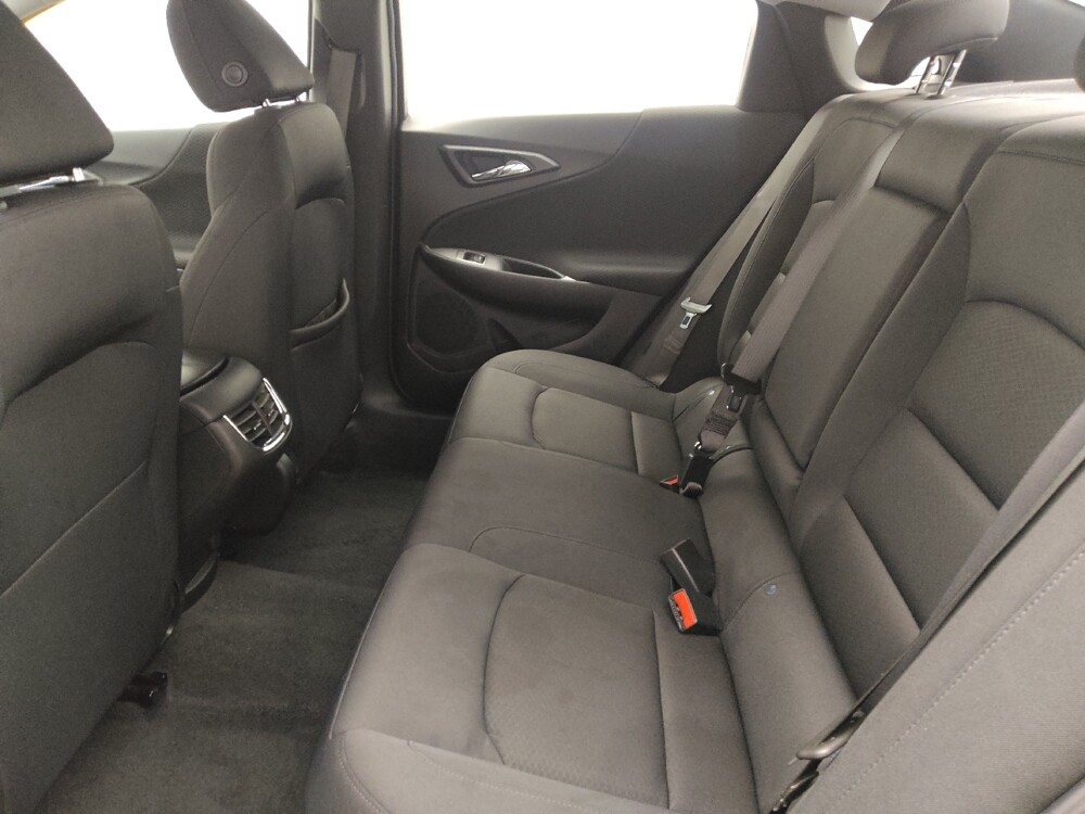 2025 Chevrolet Malibu in Pensacola, FL 32505 - 18132660 18