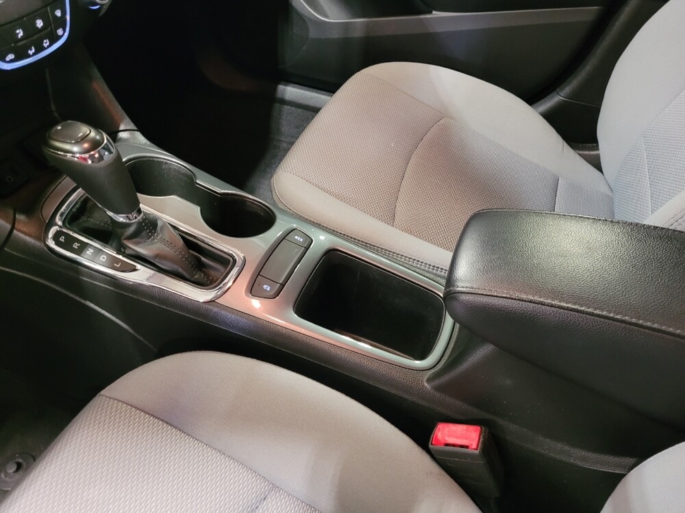 2019 Chevrolet Cruze in Orlando, FL 32808 - 18132661 26