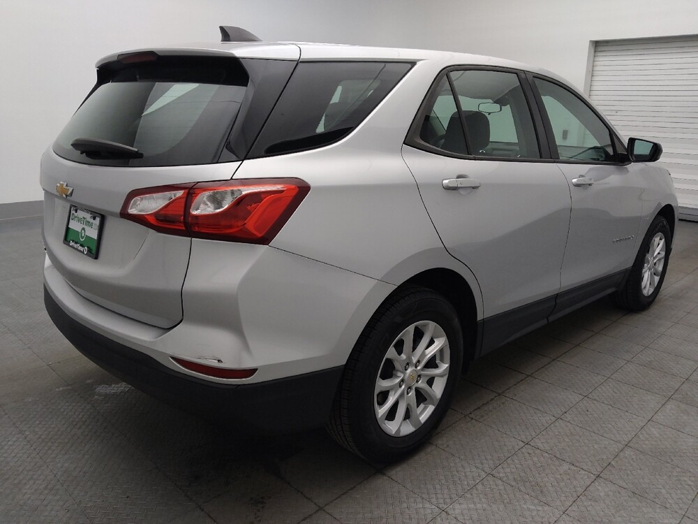 2019 Chevrolet Equinox in Jacksonville, FL 32210 - 18132664 9