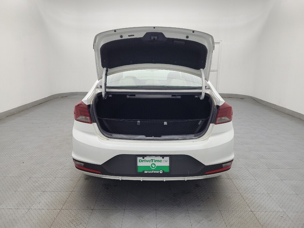 2019 Hyundai Elantra in Greenville, SC 29607 - 18132671 29