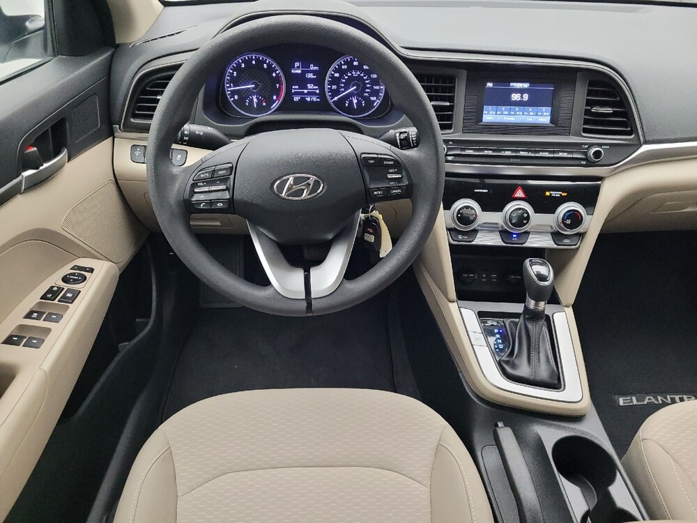 2019 Hyundai Elantra in Greenville, SC 29607 - 18132671 22