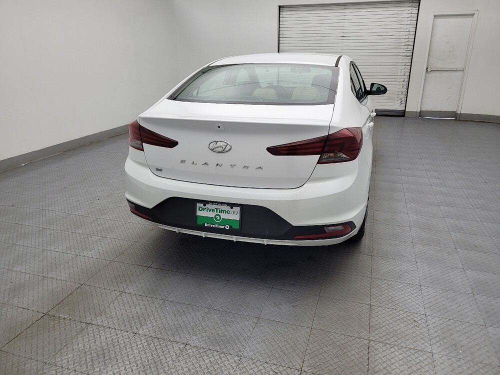 2019 Hyundai Elantra in Greenville, SC 29607 - 18132671 7