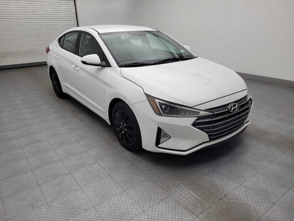 2019 Hyundai Elantra in Greenville, SC 29607 - 18132671 13