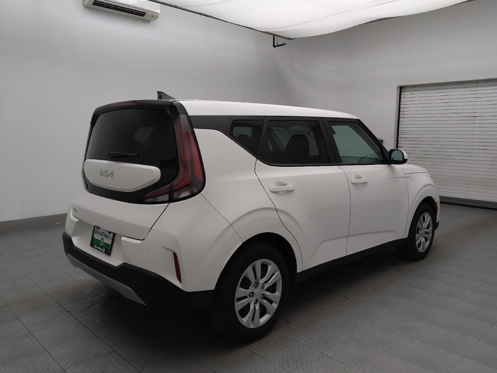 2025 Kia Soul in Raleigh, NC 27604 - 18132672 9