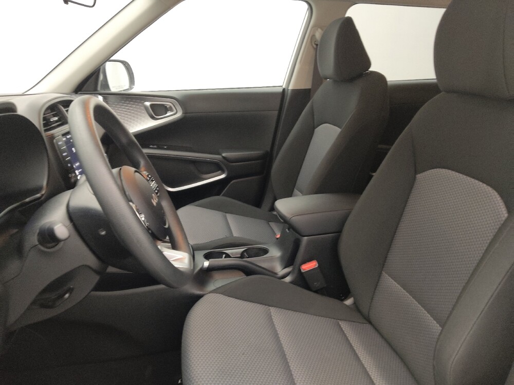 2025 Kia Soul in Raleigh, NC 27604 - 18132672 17