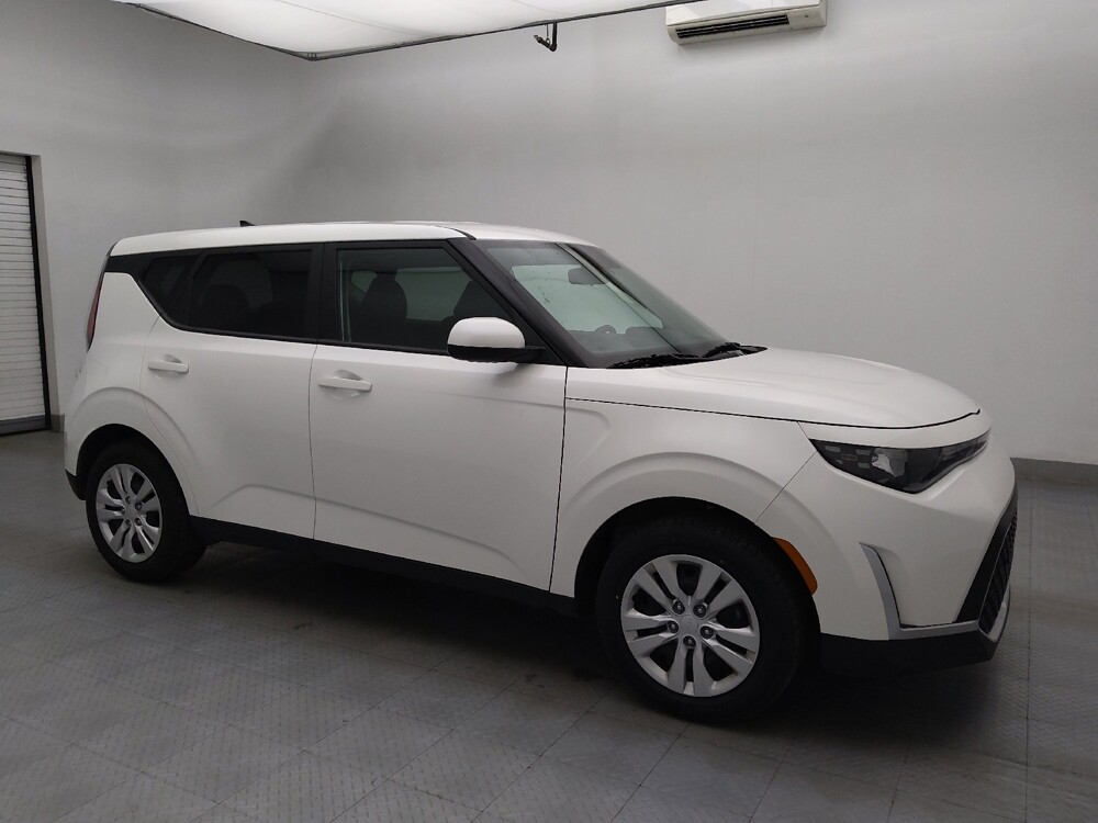 2025 Kia Soul in Raleigh, NC 27604 - 18132672 11