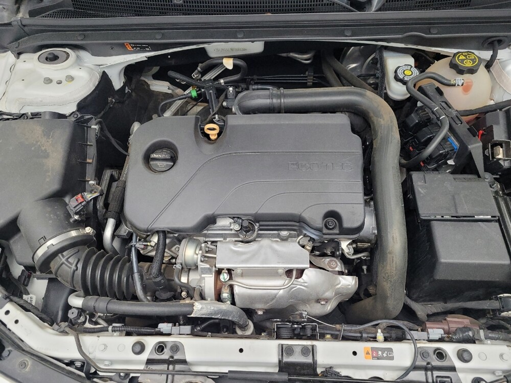 2021 Chevrolet Malibu in Madison, TN 37115 - 18132683 30