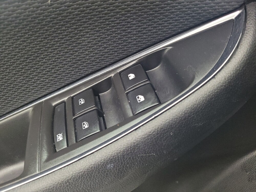 2016 Chevrolet Cruze in Huntsville, AL 35816 - 18132684 27