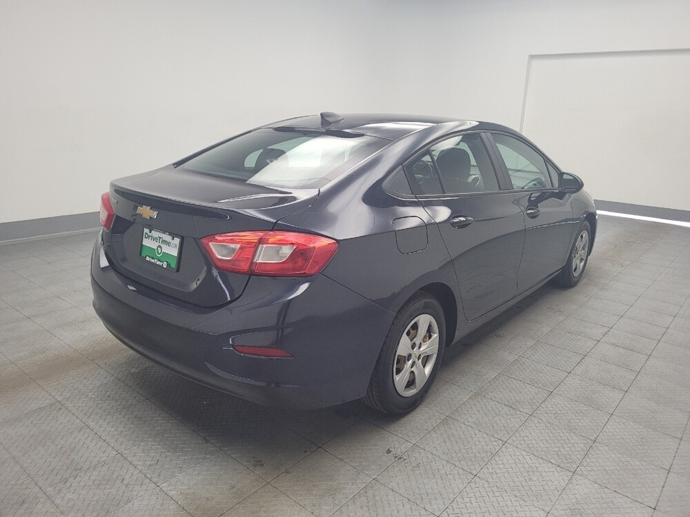 2016 Chevrolet Cruze in Huntsville, AL 35816 - 18132684 9