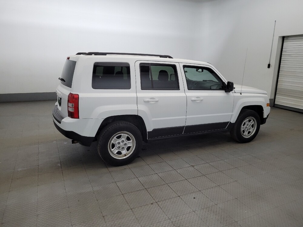 2016 Jeep Patriot in Newport News, VA 23601 - 18132686 10