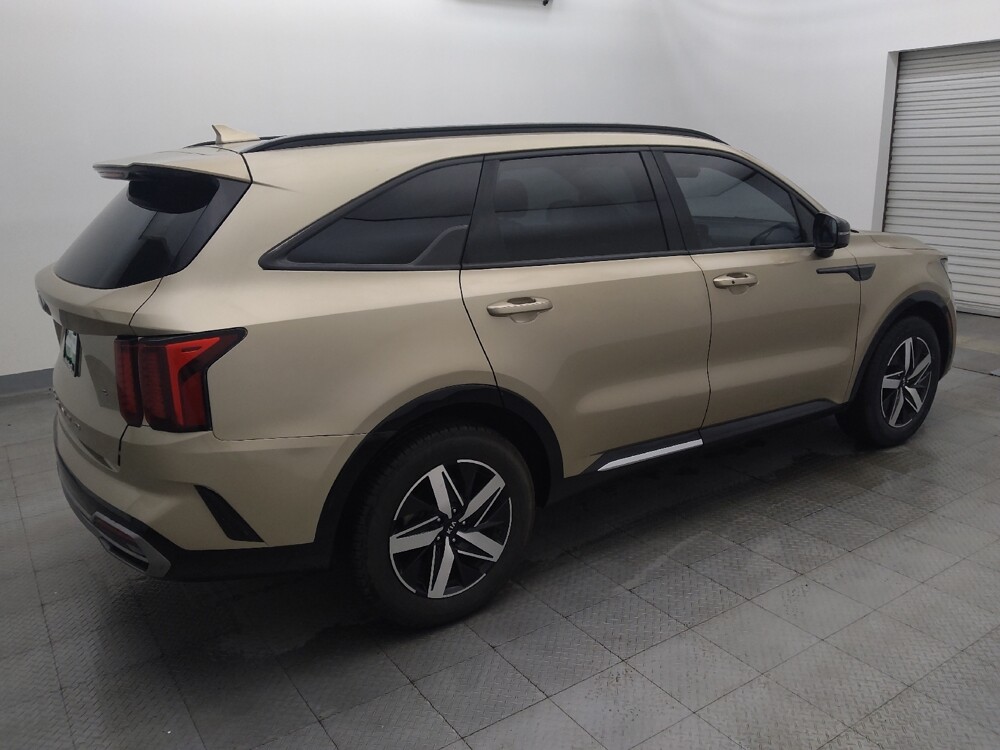 2021 Kia Sorento in Houston, TX 77034 - 18132692 10