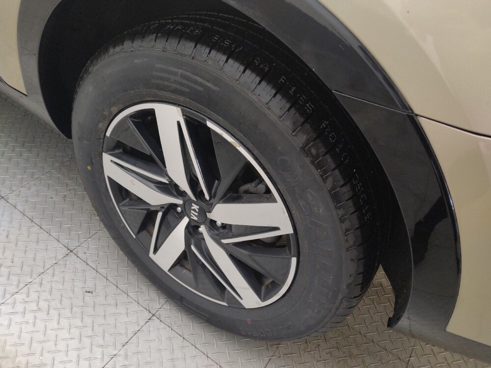 2021 Kia Sorento in Houston, TX 77034 - 18132692 31