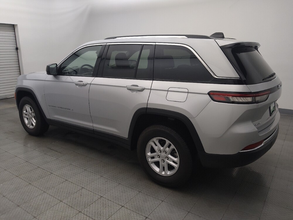 2023 Jeep Grand Cherokee in Houston, TX 77034 - 18132693 3