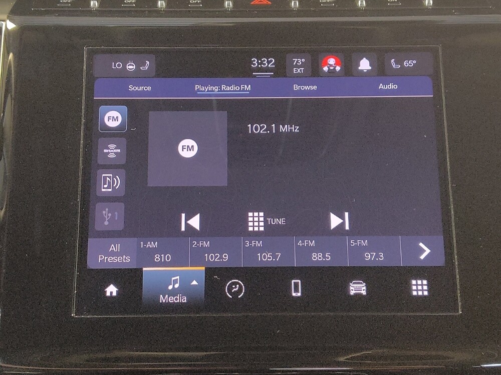 2023 Jeep Grand Cherokee in Houston, TX 77034 - 18132693 25