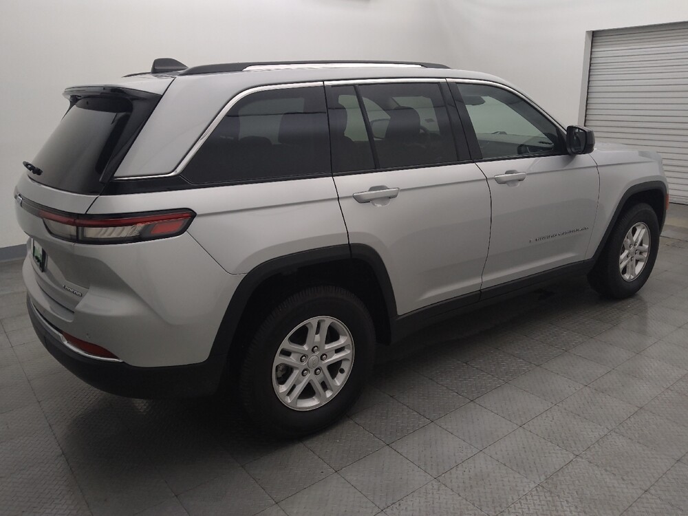 2023 Jeep Grand Cherokee in Houston, TX 77034 - 18132693 10