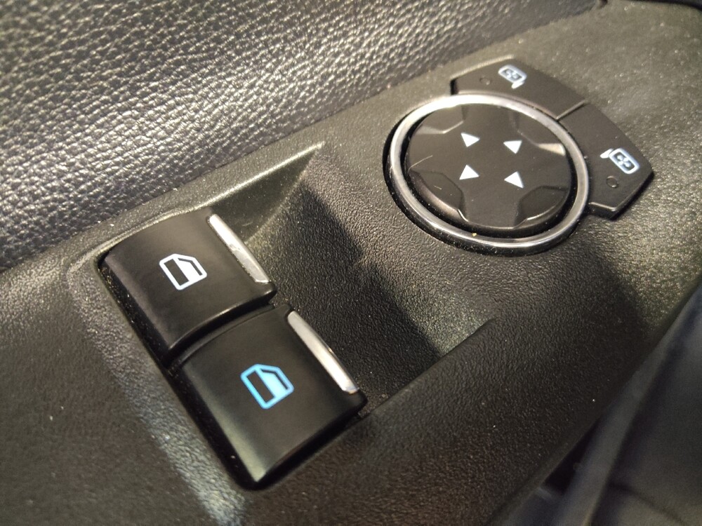 2018 Ford Mustang in Temple, TX 76502 - 18132695 27