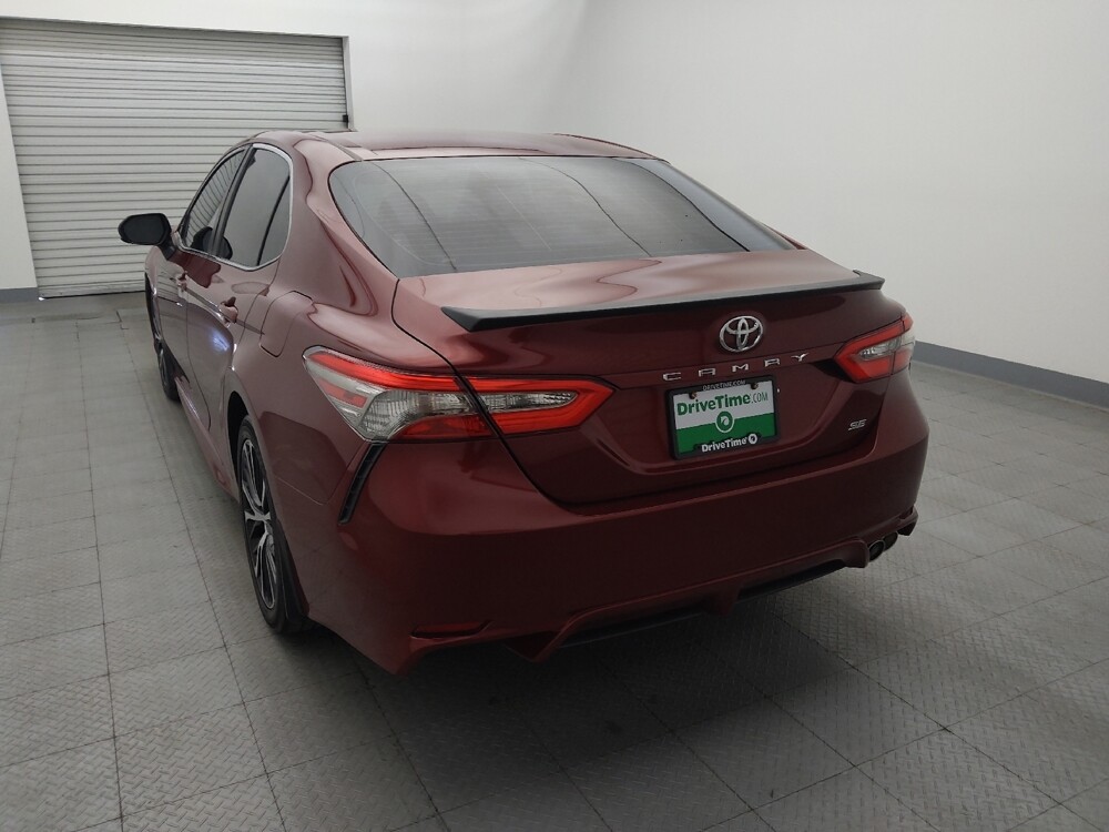 2018 Toyota Camry in Metairie, LA 70006 - 18132697 6