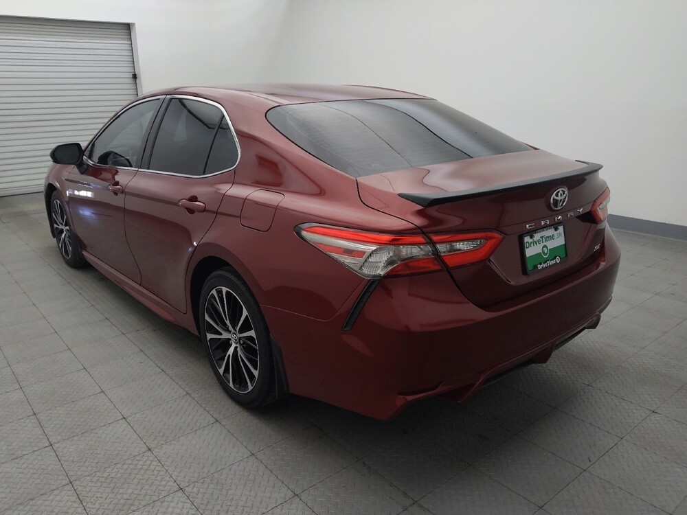 2018 Toyota Camry in Metairie, LA 70006 - 18132697 5
