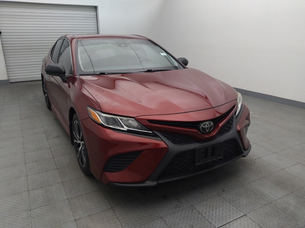 2018 Toyota Camry in Metairie, LA 70006 - 18132697 14