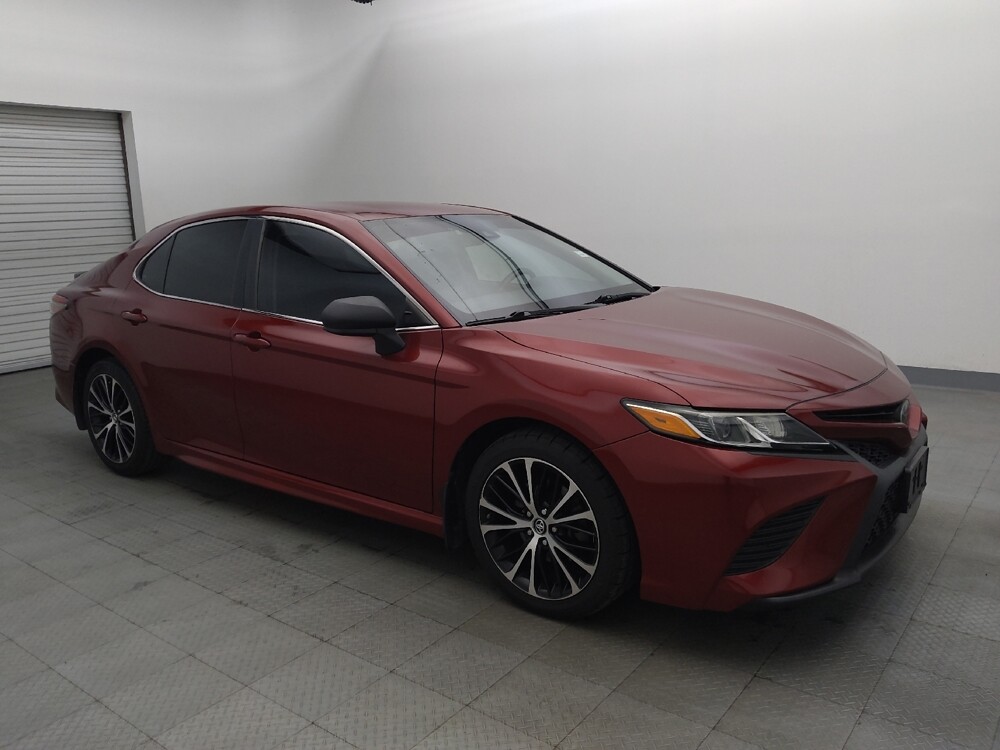 2018 Toyota Camry in Metairie, LA 70006 - 18132697 11