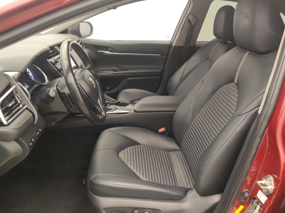 2018 Toyota Camry in Metairie, LA 70006 - 18132697 17