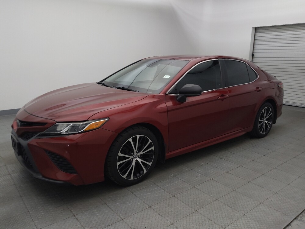 2018 Toyota Camry in Metairie, LA 70006 - 18132697 2