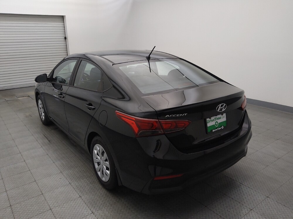 2020 Hyundai Accent in Live Oak, TX 78233 - 18132701 5