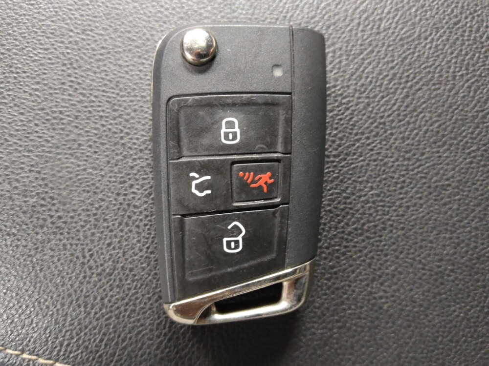 2021 Volkswagen Tiguan in Tyler, TX 75701 - 18132706 32