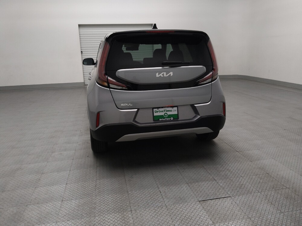 2025 Kia Soul in Arlington, TX 76011 - 18132707 6