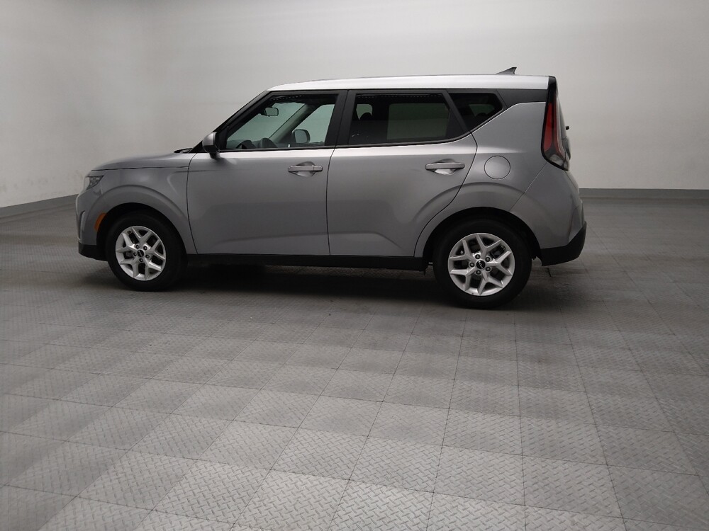 2025 Kia Soul in Arlington, TX 76011 - 18132707 3