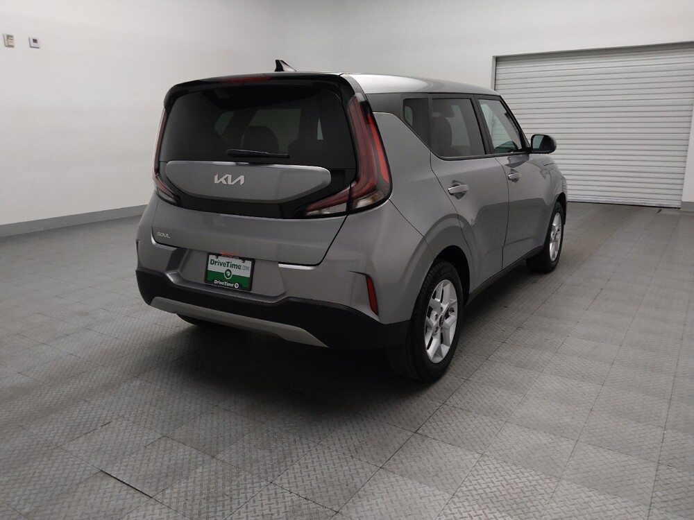 2025 Kia Soul in Arlington, TX 76011 - 18132707 9