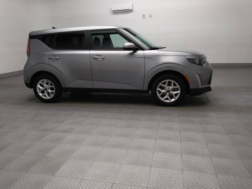 2025 Kia Soul in Arlington, TX 76011 - 18132707 11