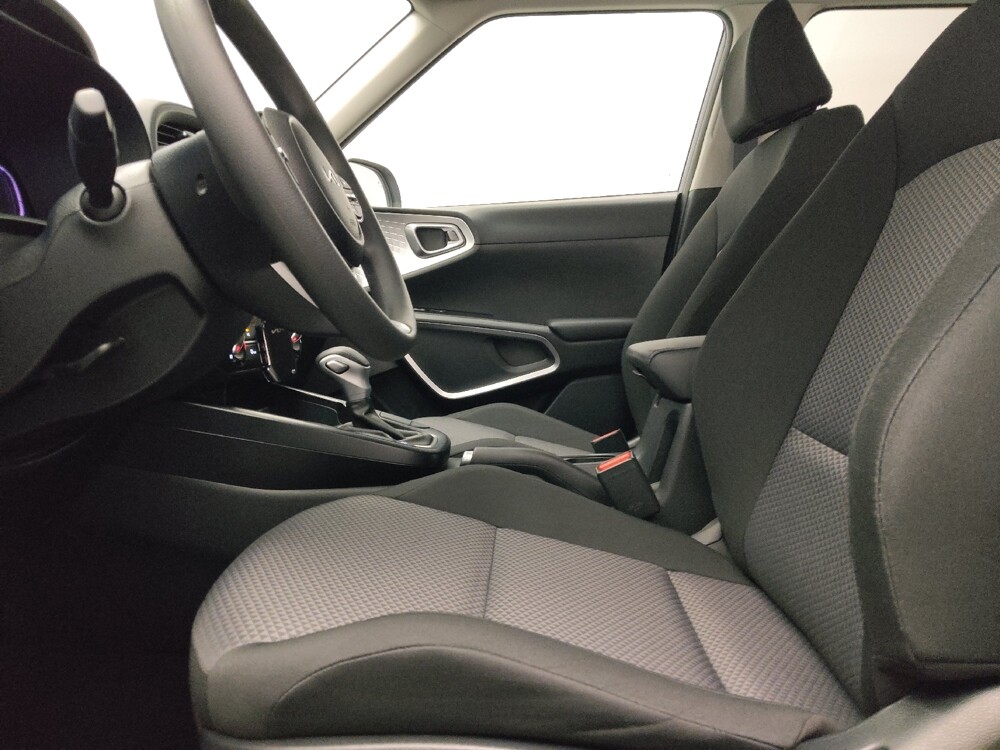 2025 Kia Soul in Arlington, TX 76011 - 18132707 17
