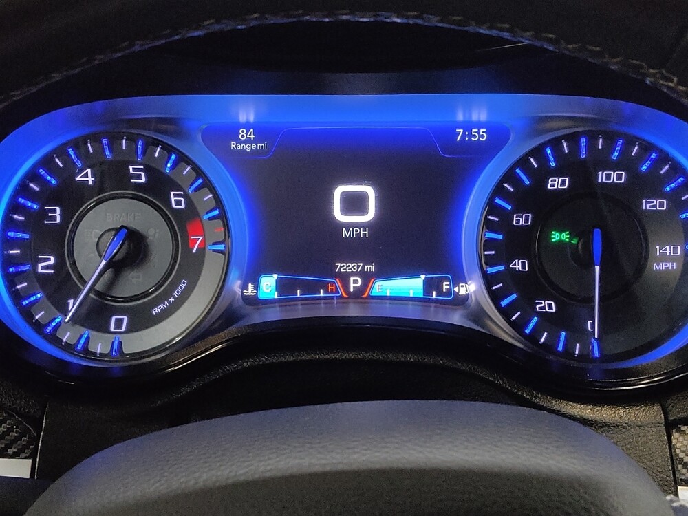 2017 Chrysler 300 in Fairfield, OH 45014 - 18132708 23