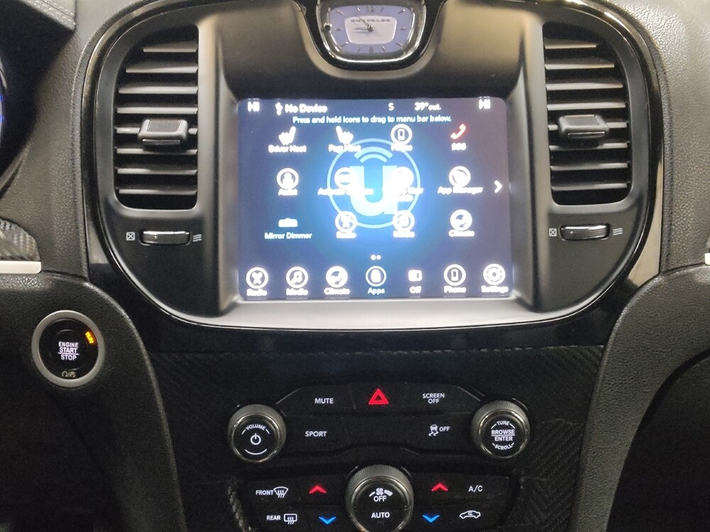 2017 Chrysler 300 in Fairfield, OH 45014 - 18132708 25