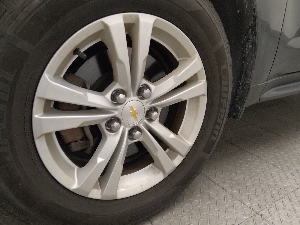 2017 Chevrolet Equinox in Savannah, GA 31419 - 18132711 31