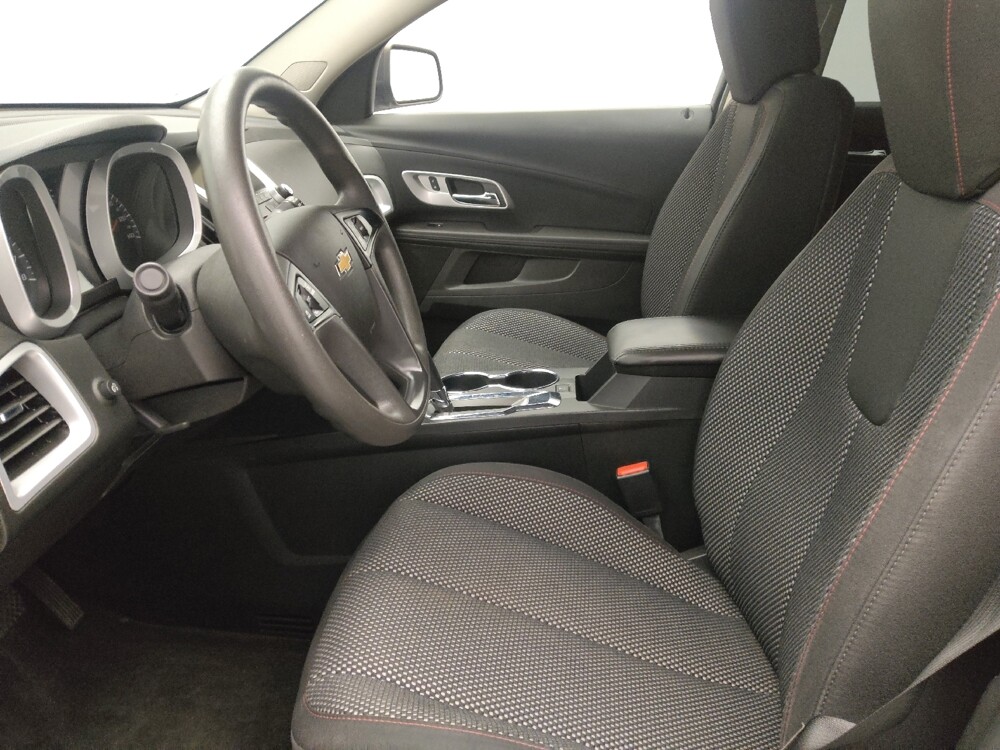 2017 Chevrolet Equinox in Savannah, GA 31419 - 18132711 17