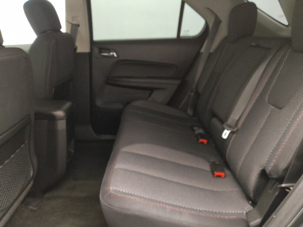 2017 Chevrolet Equinox in Savannah, GA 31419 - 18132711 18