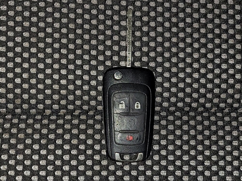 2017 Chevrolet Equinox in Savannah, GA 31419 - 18132711 32