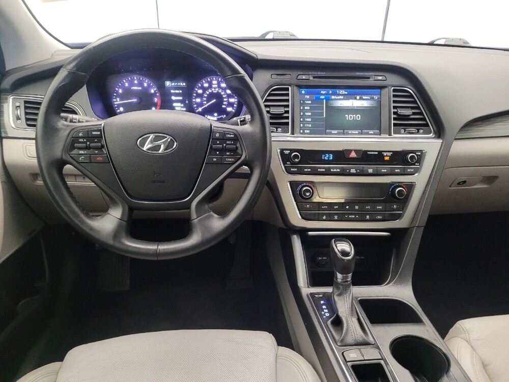 2015 Hyundai Sonata in Columbus, OH 43228 - 18132714 22