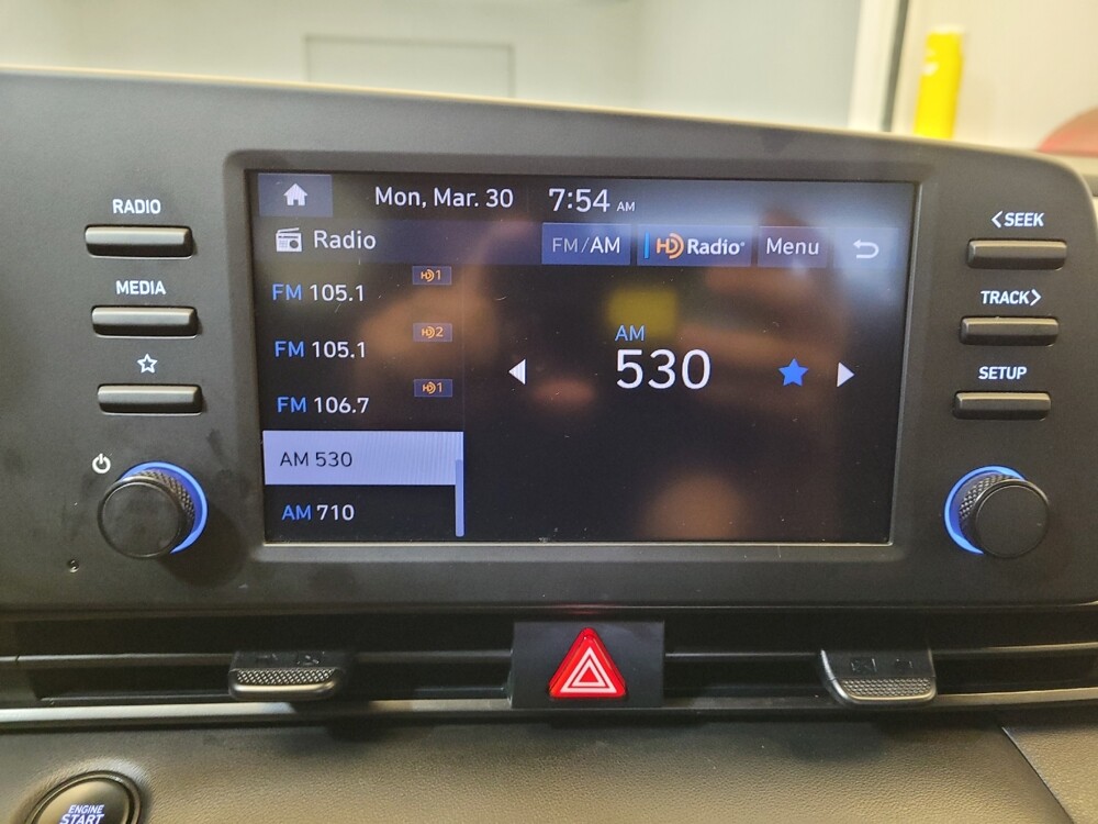 2025 Hyundai Elantra in Fairfield, OH 45014 - 18132716 25