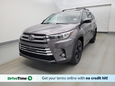2018 Toyota Highlander in Lexington, KY 40509