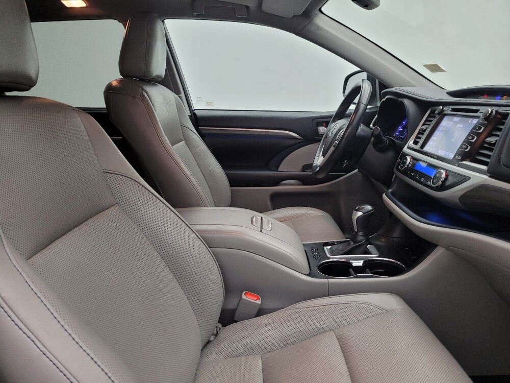 2018 Toyota Highlander in Lexington, KY 40509 - 18132718 21