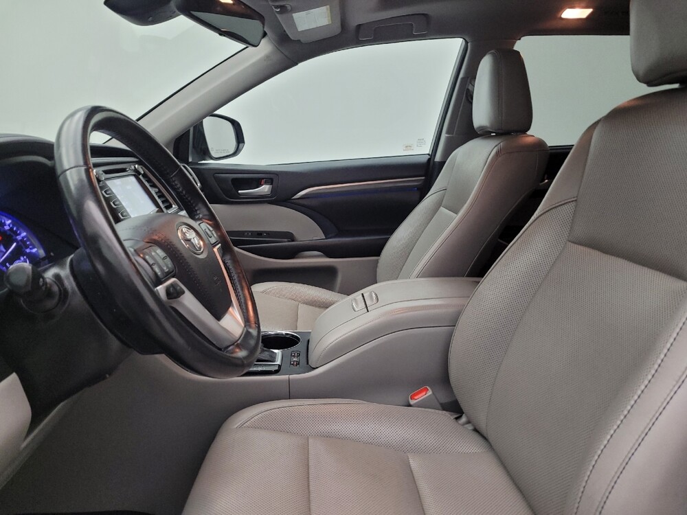 2018 Toyota Highlander in Lexington, KY 40509 - 18132718 17